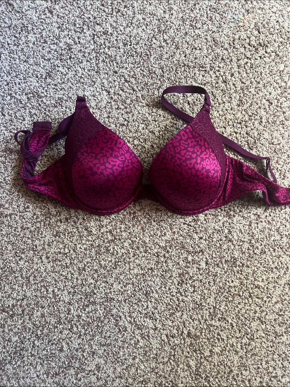 Maidenform push-up bra.